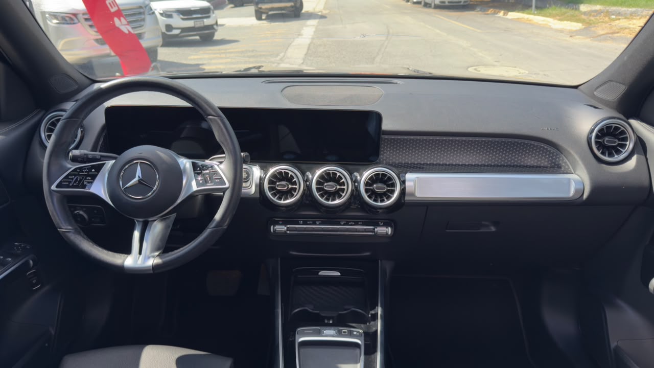 MERCEDES BENZ GLB 220 4MATIC MH 2025
