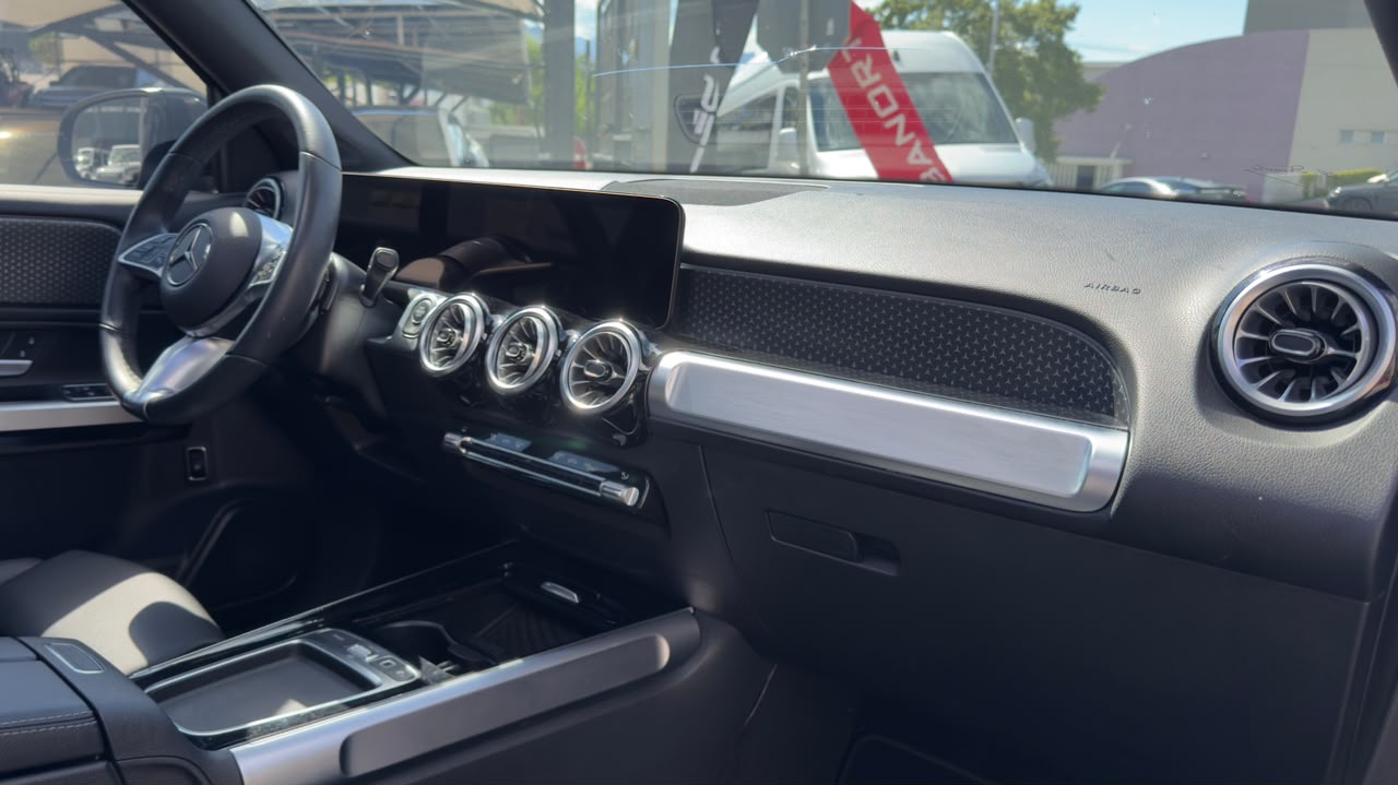 MERCEDES BENZ GLB 220 4MATIC MH 2025