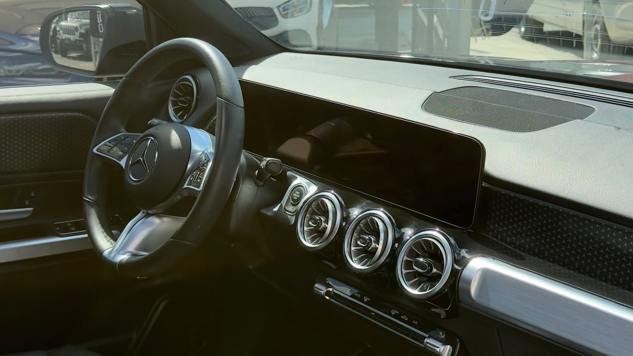 MERCEDES BENZ GLB 220 4MATIC MH 2025