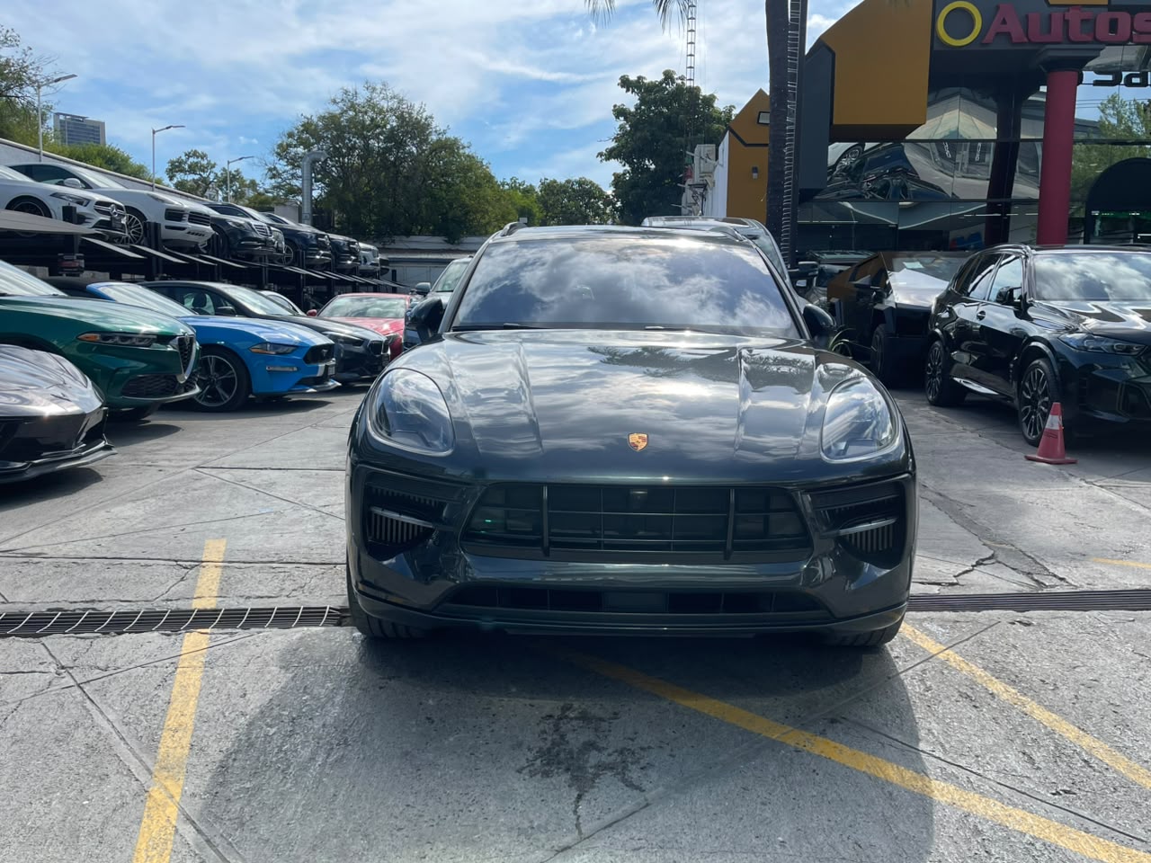 MACAN GTS