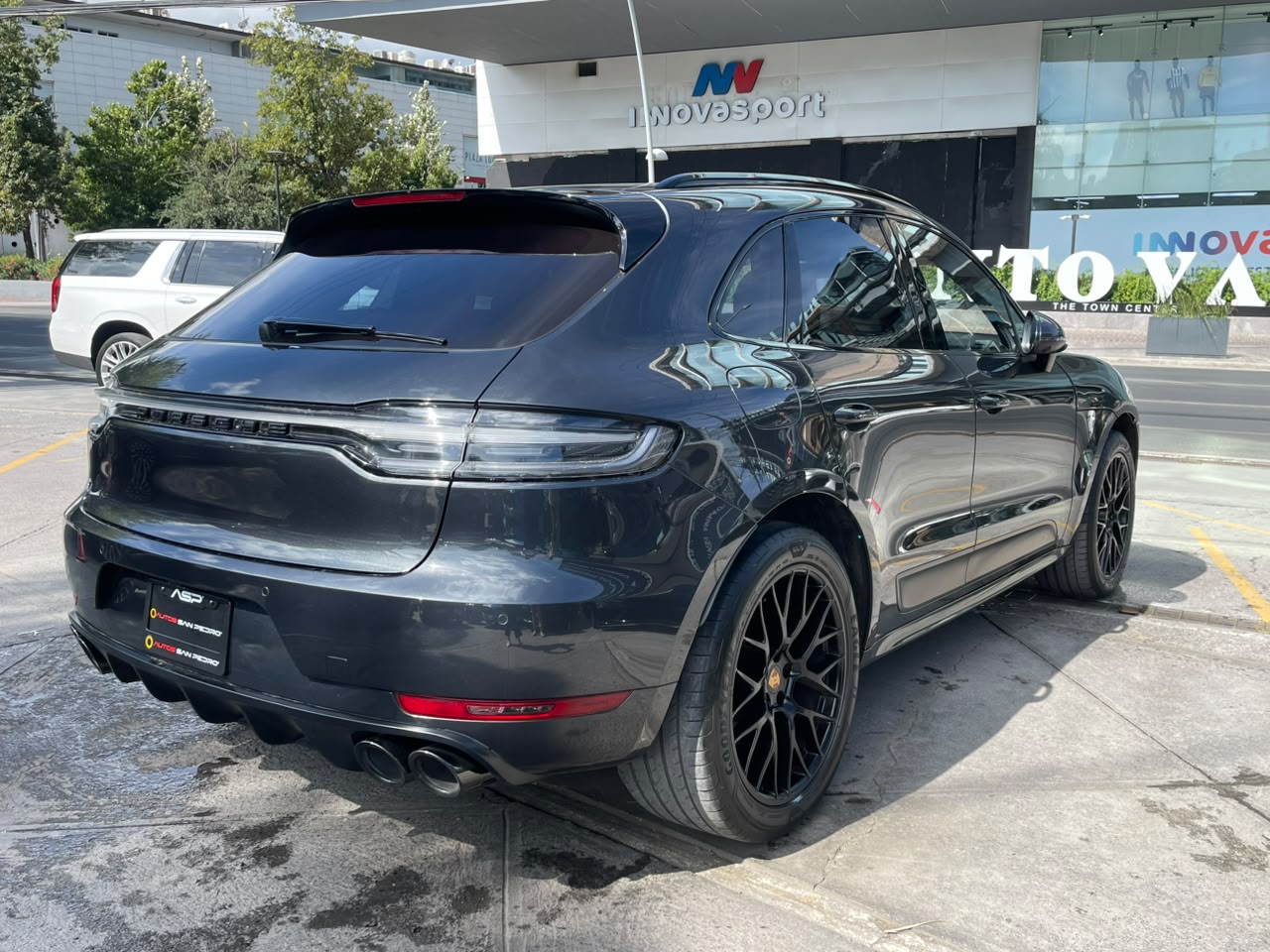 MACAN GTS