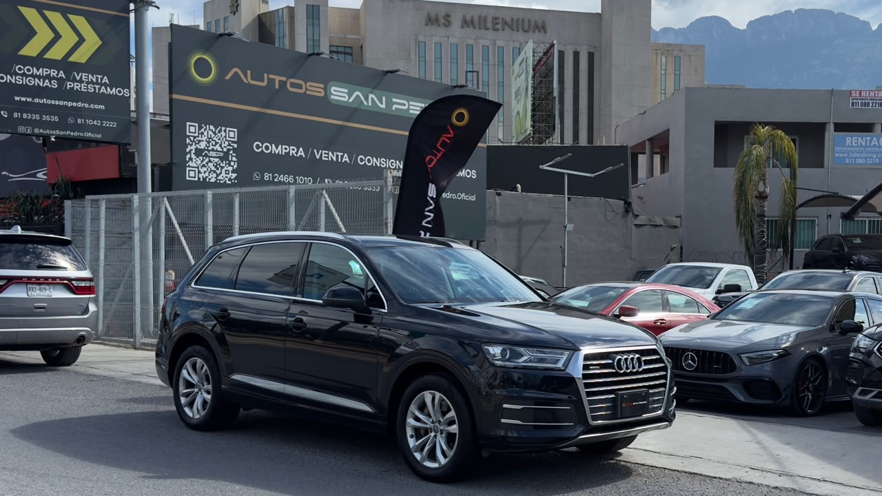AUDI Q7 SELECT 2017