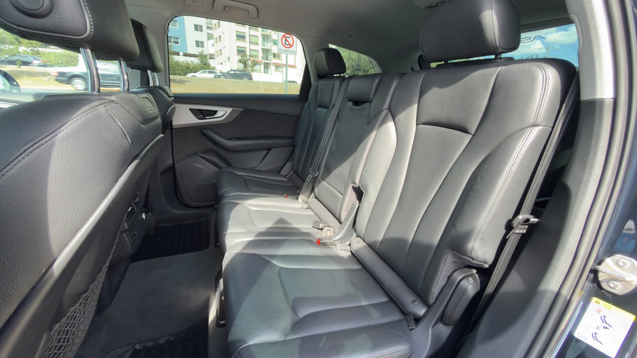 AUDI Q7 SELECT 2017