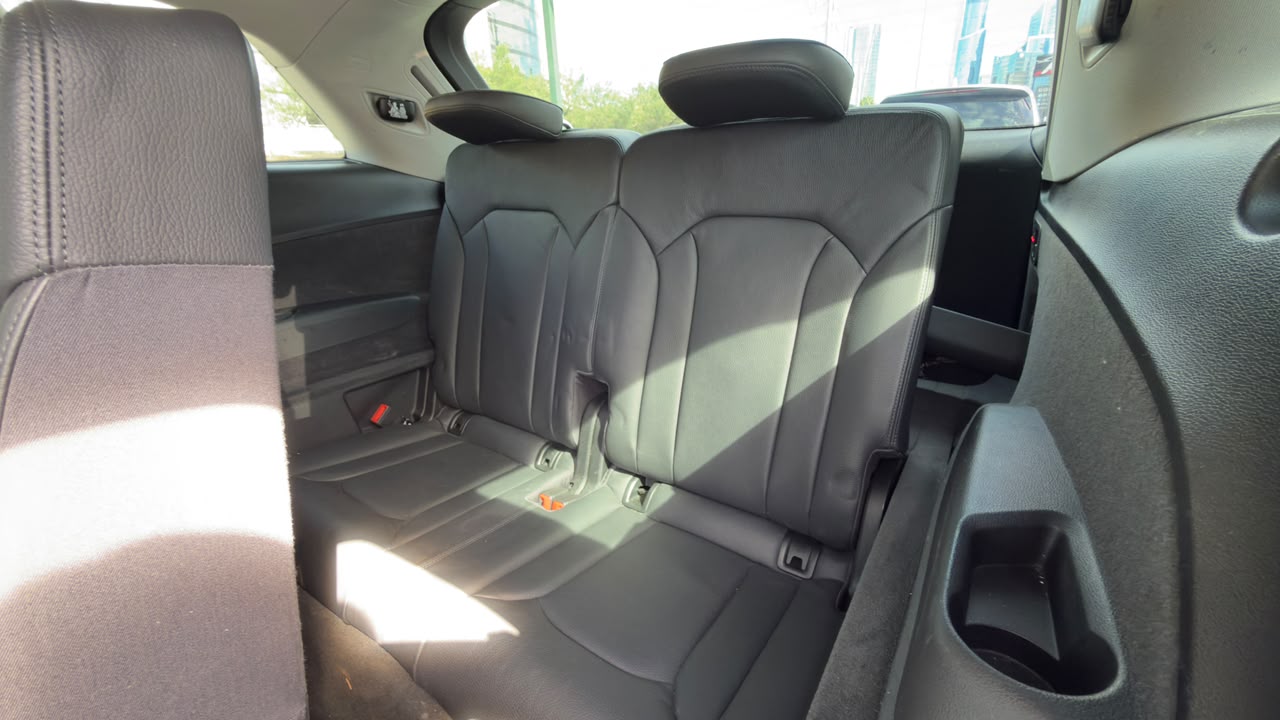 AUDI Q7 SELECT 2017