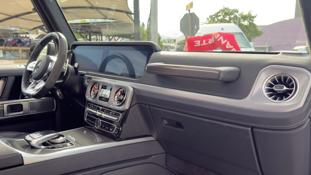 MERCEDES BENZ G 63 AMG BITURBO 2023