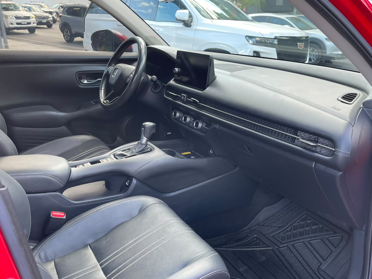 HR-V TOURING