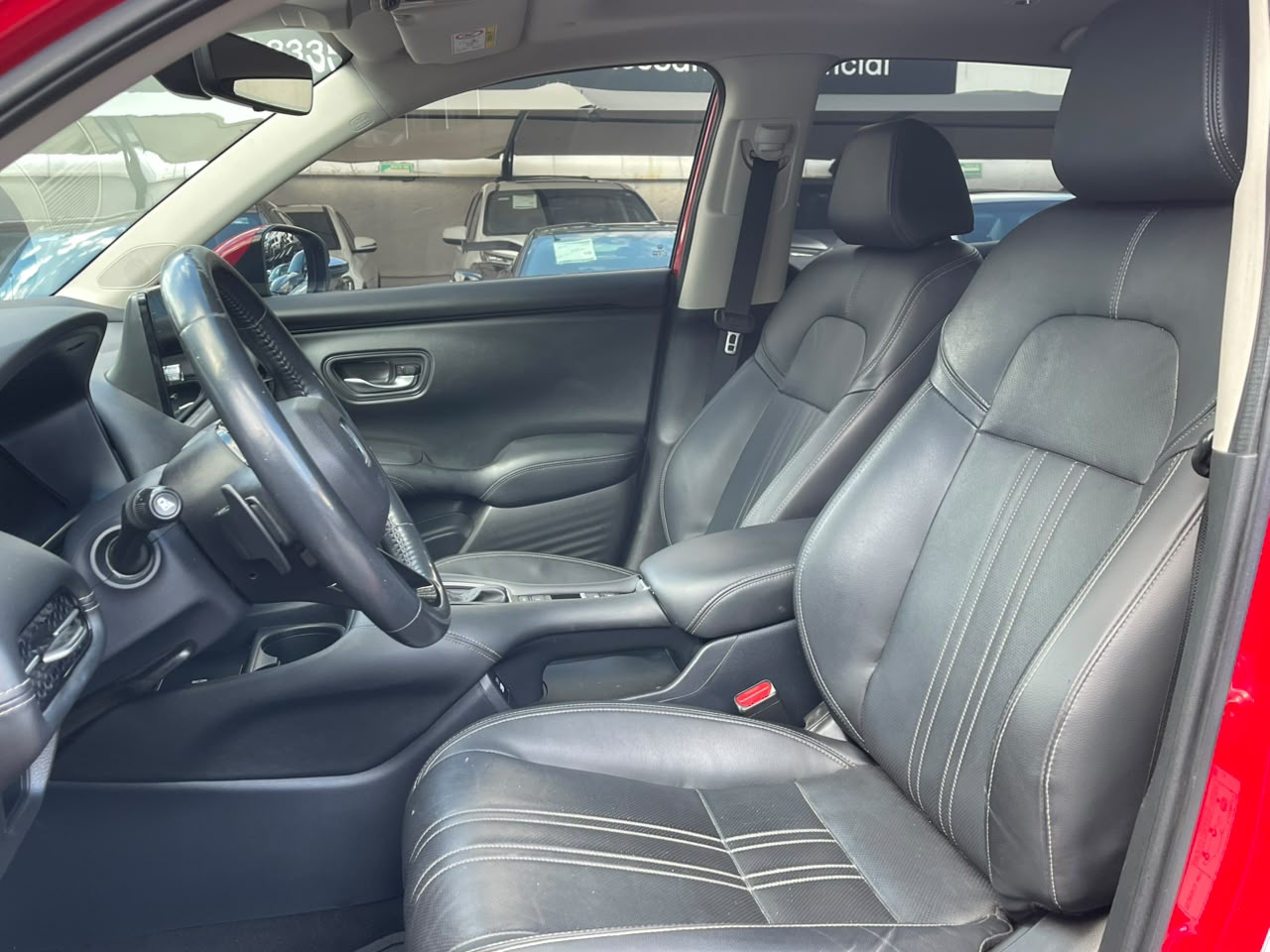 HR-V TOURING