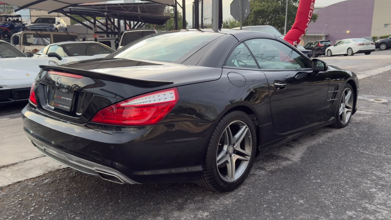 MERCEDES BENZ SL 500 2013