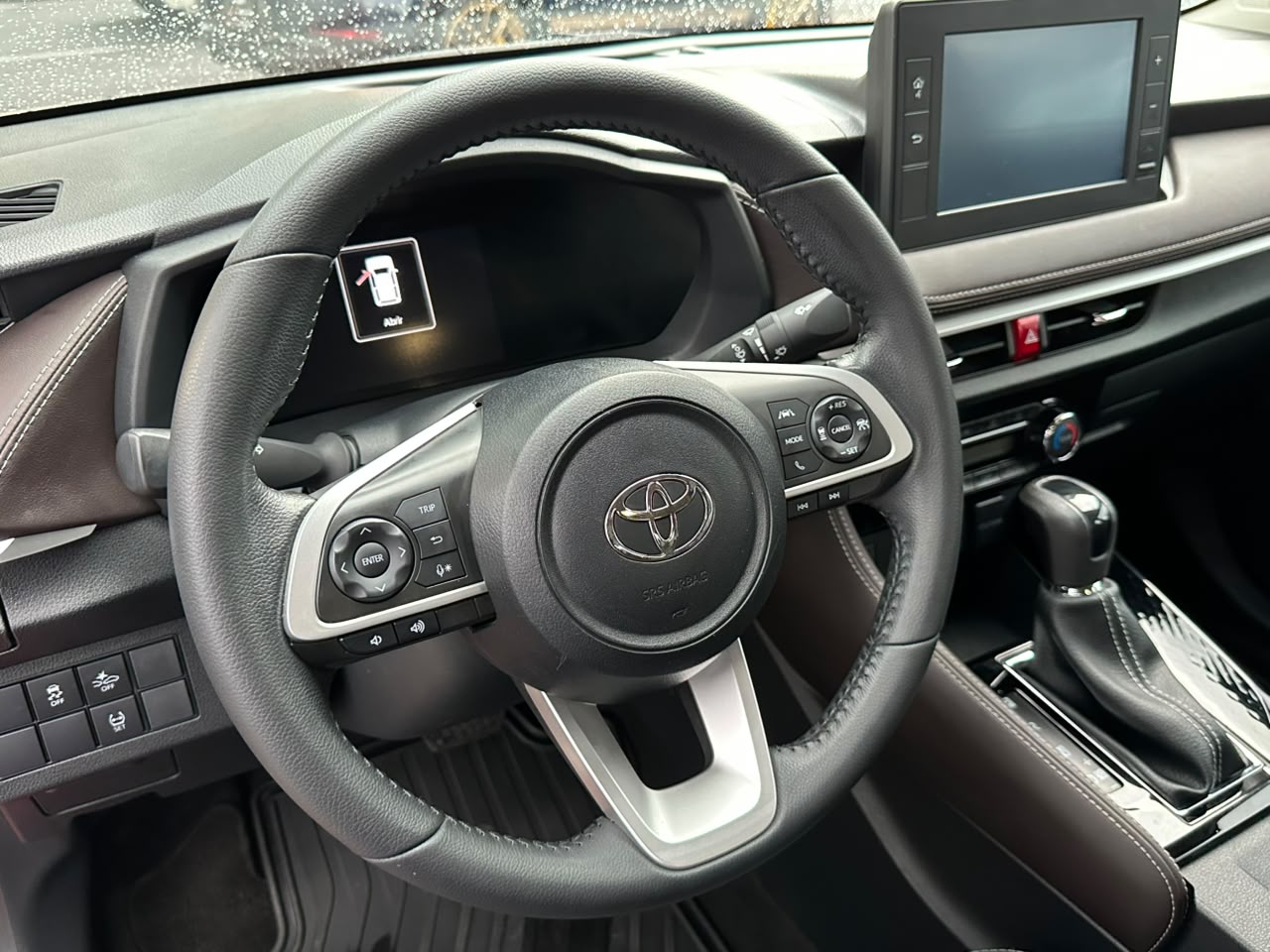 YARIS S HI CVT