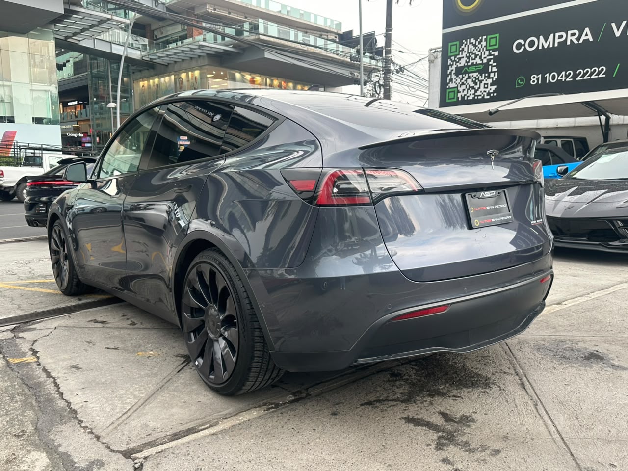 MODEL Y DUAL MOTOR PERFORMANCE