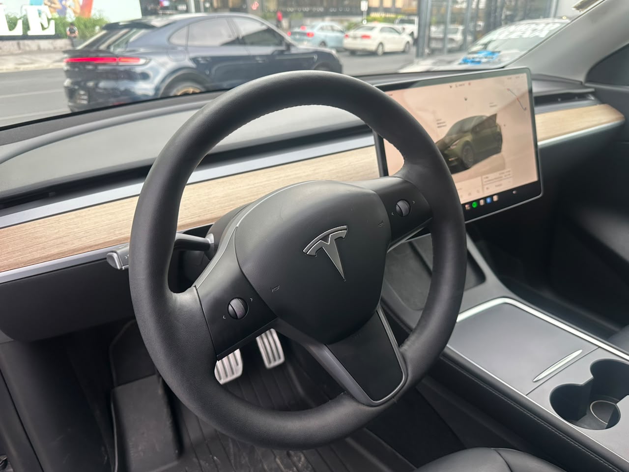 MODEL Y DUAL MOTOR PERFORMANCE