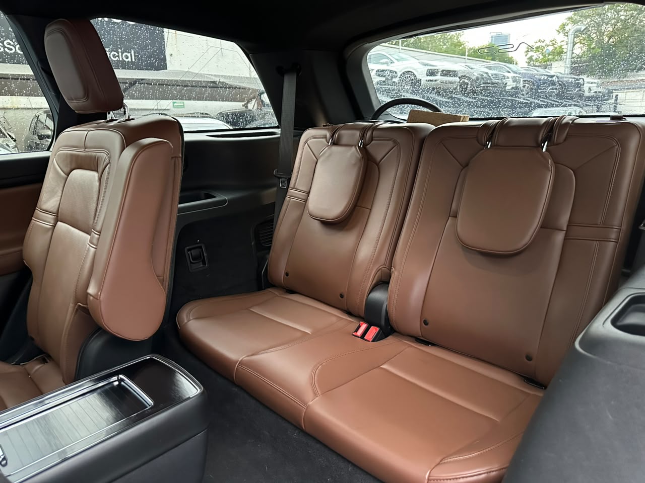 AVIATOR GRAND TOURING