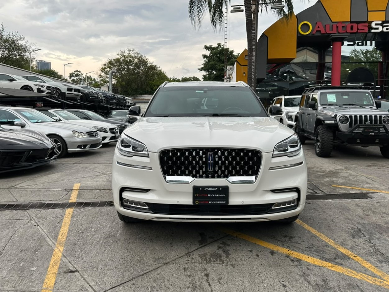AVIATOR GRAND TOURING