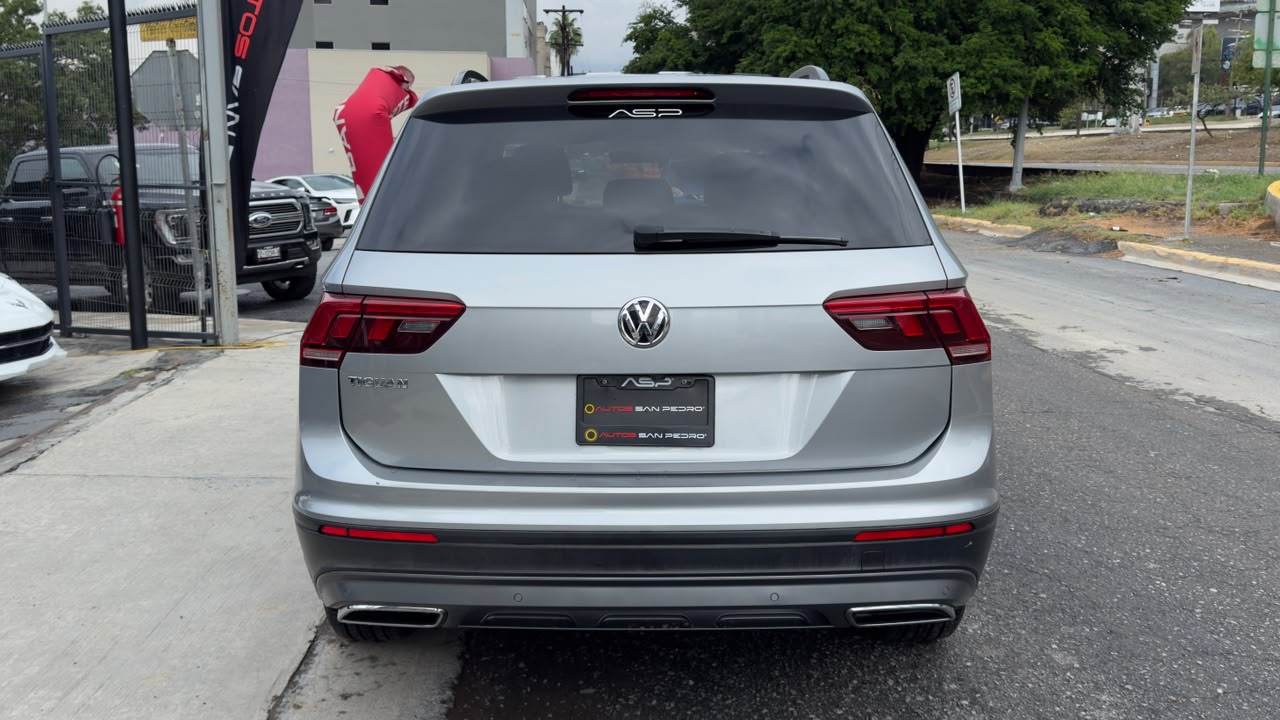 VOLKSWAGEN TIGUAN COMFORTLINE 2020