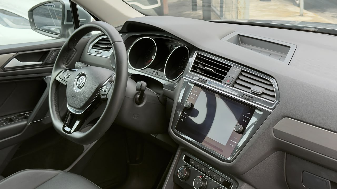 VOLKSWAGEN TIGUAN COMFORTLINE 2020