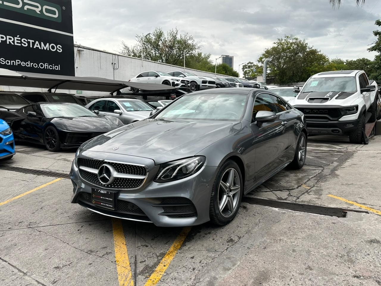 E400 4MATIC COUPE