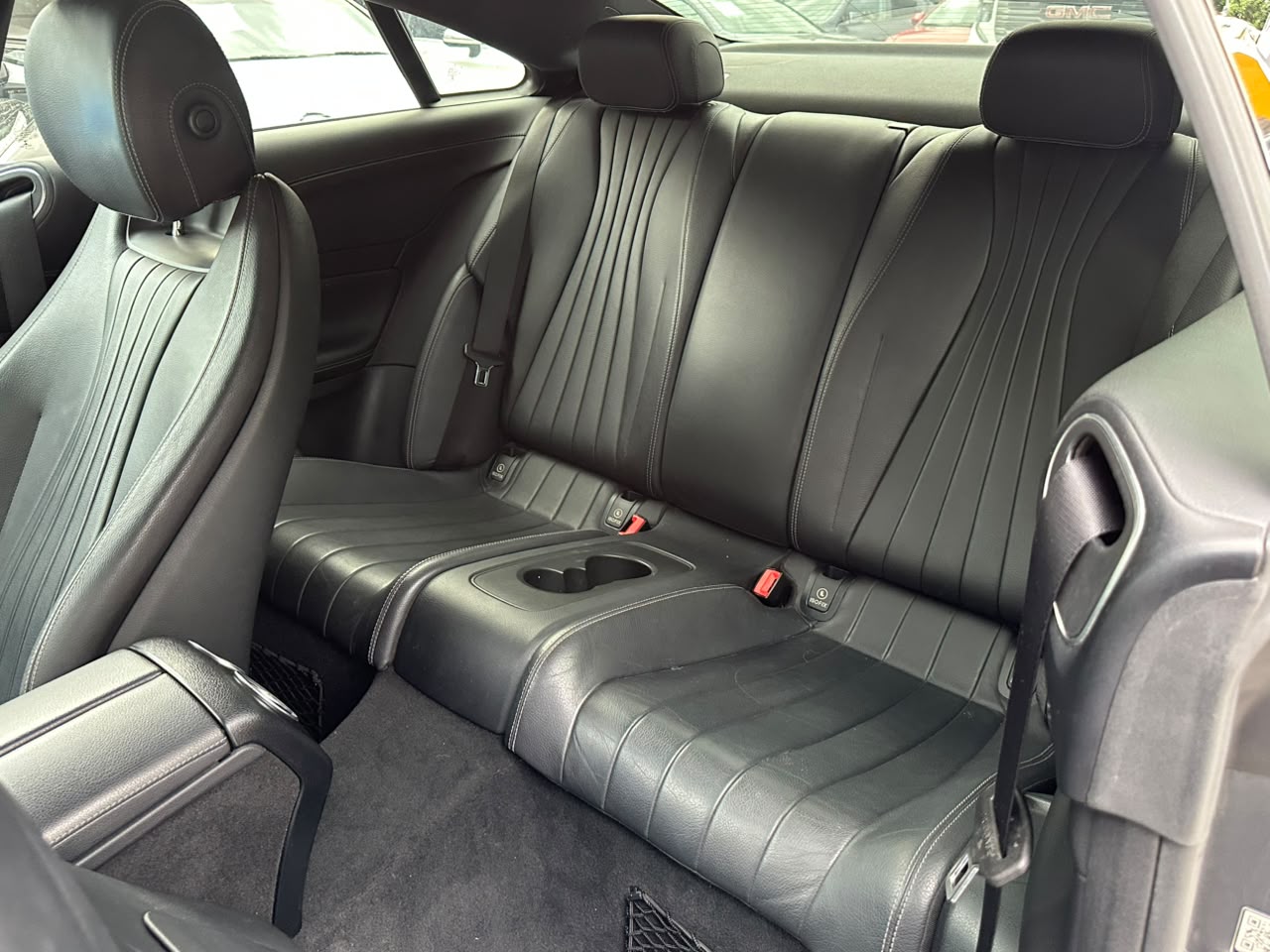E400 4MATIC COUPE