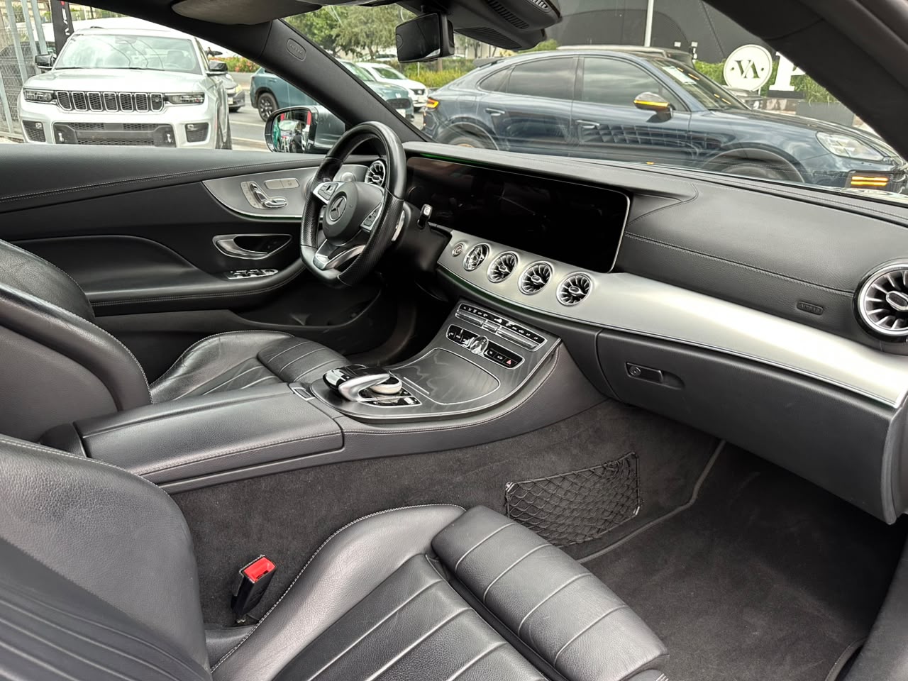 E400 4MATIC COUPE