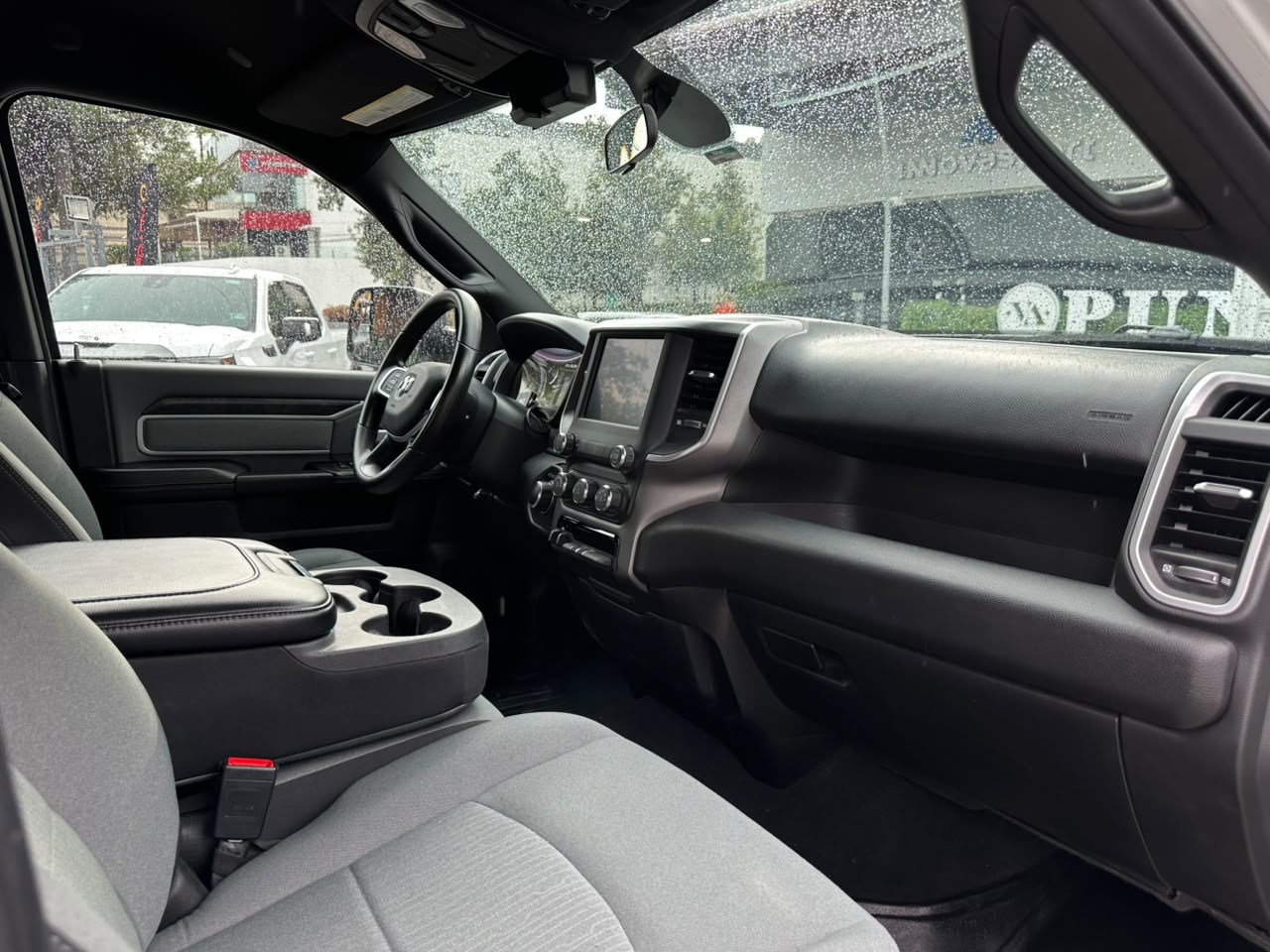 RAM 2500 CREWCAB HD 6.4L