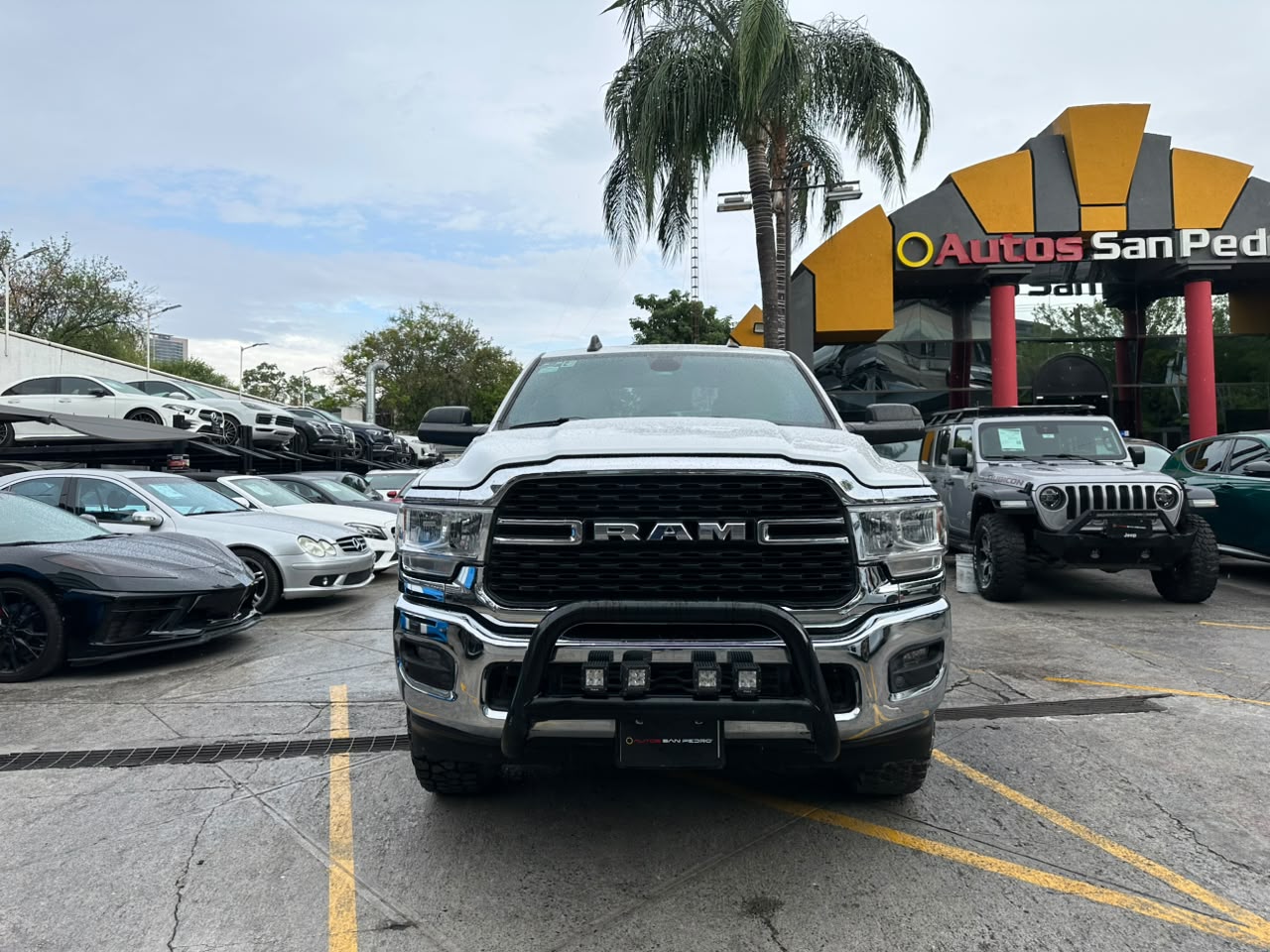 RAM 2500 CREWCAB HD 6.4L