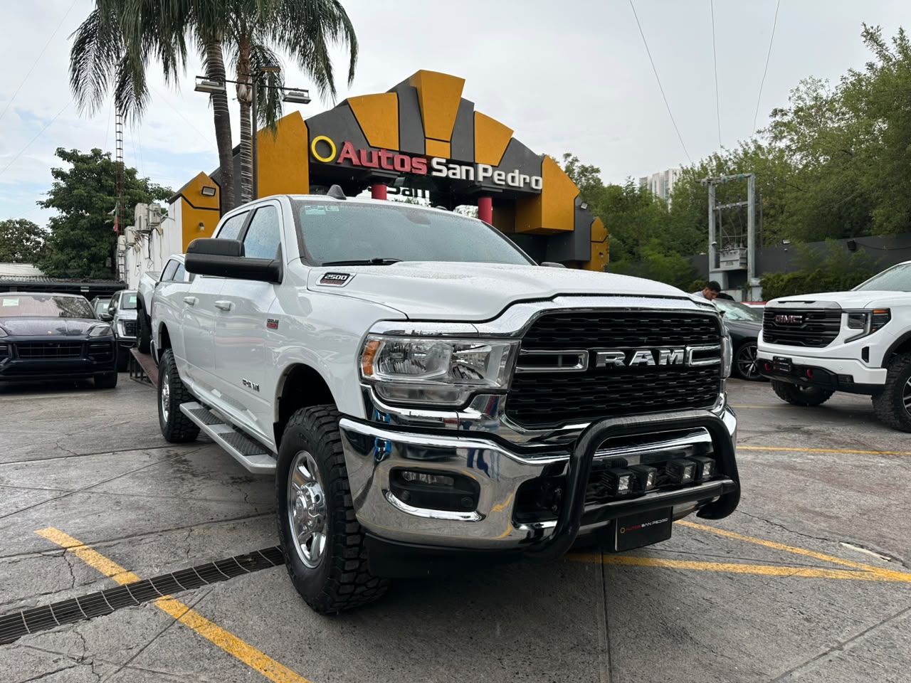 RAM 2500 CREWCAB HD 6.4L