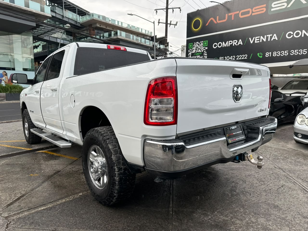 RAM 2500 CREWCAB HD 6.4L