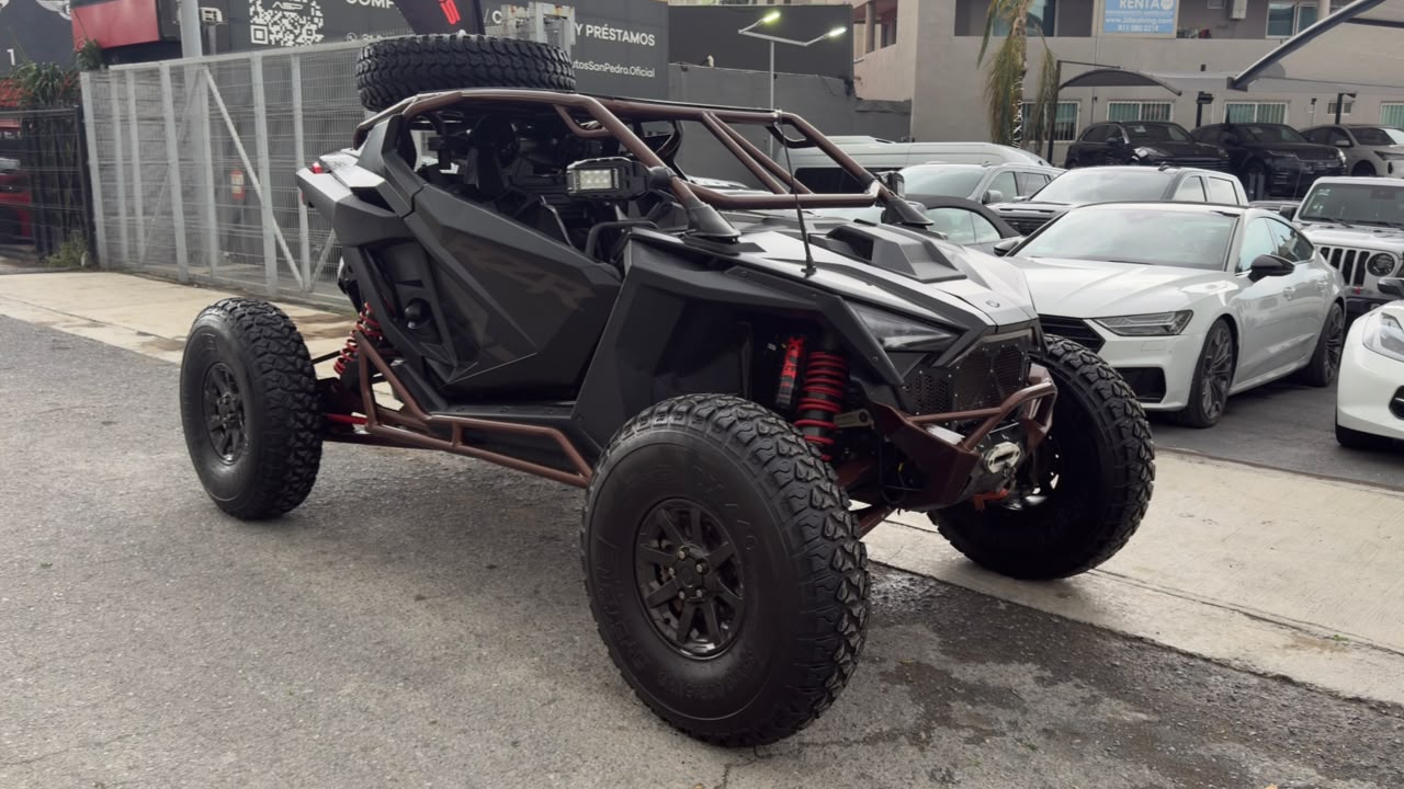 POLARIS RZR PRO R ULTIMATE 2023