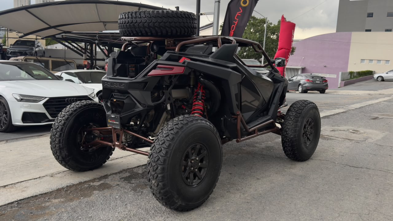 POLARIS RZR PRO R ULTIMATE 2023