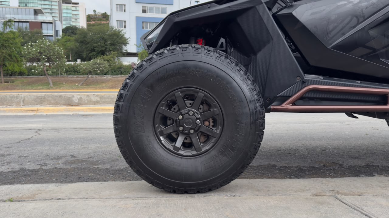 POLARIS RZR PRO R ULTIMATE 2023