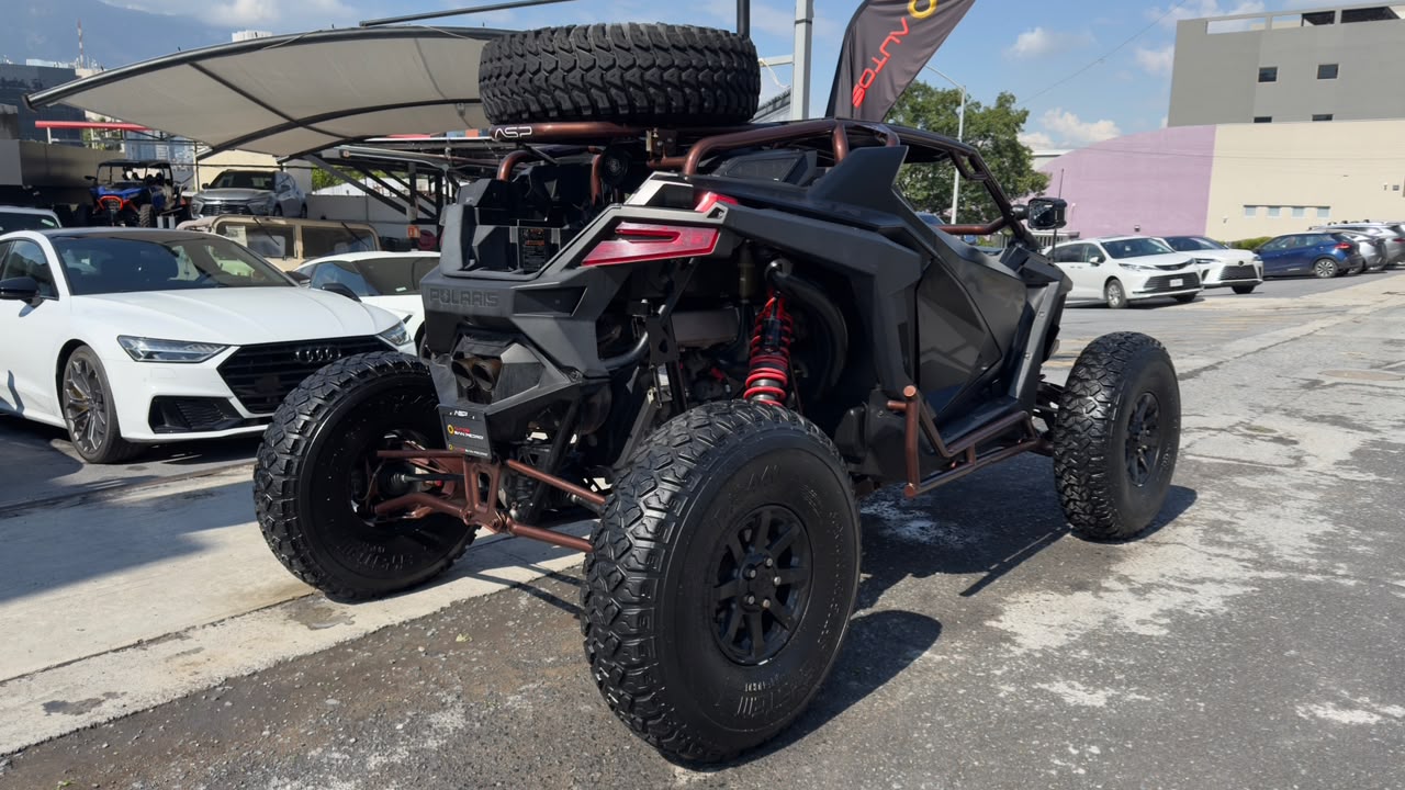 POLARIS RZR PRO R ULTIMATE 2023