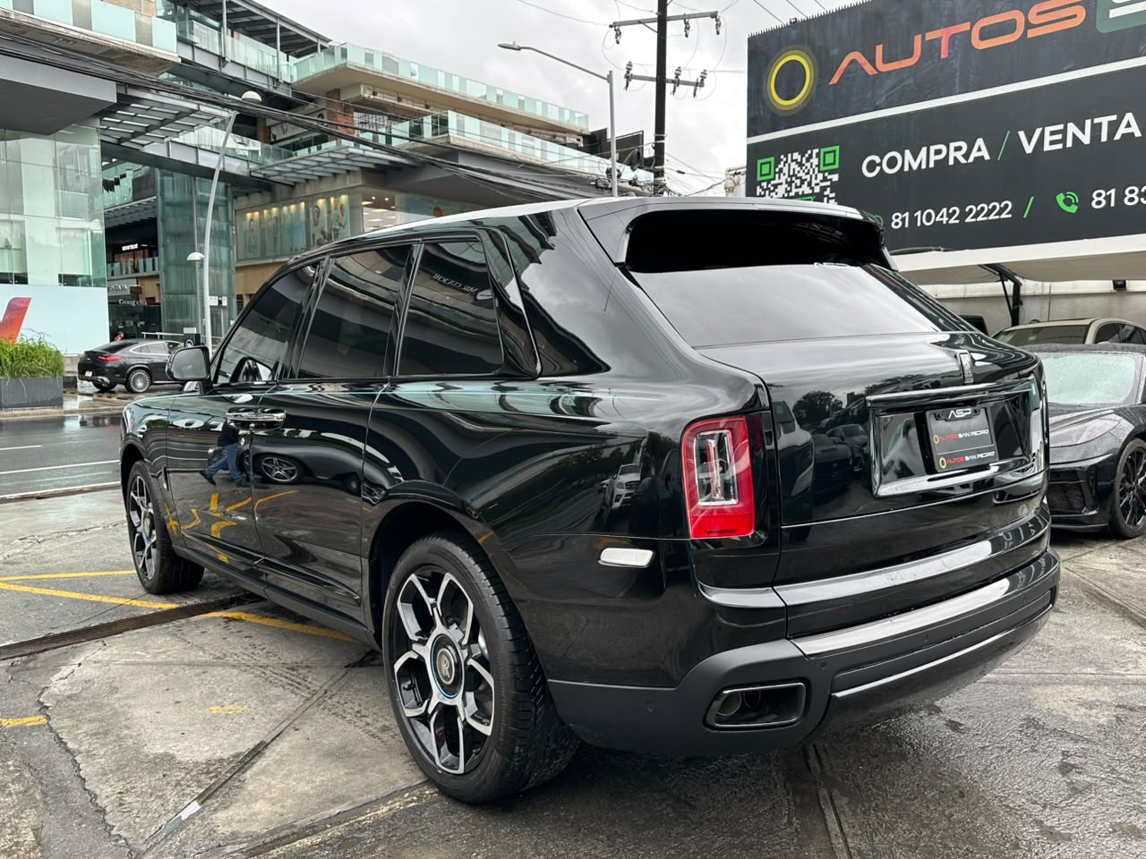 CULLINAN BLACK BADGE