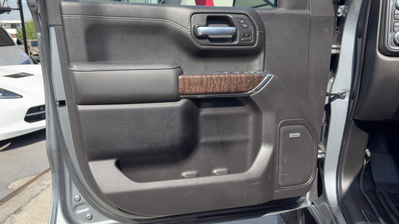 GMC SIERRA DENALI 2021