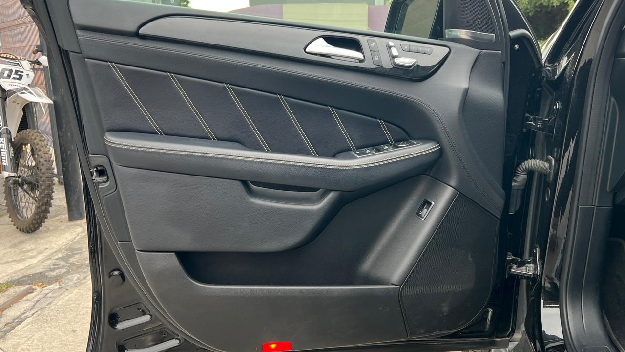 Mercedes Benz GLE 63 AMG 2019