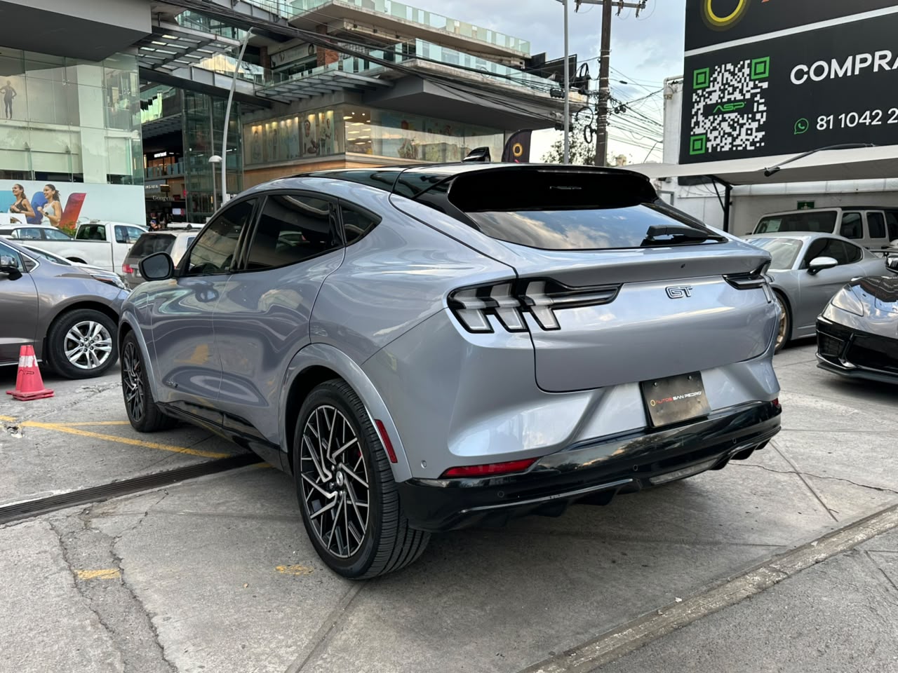 MUSTANG MACH-E GT AWD