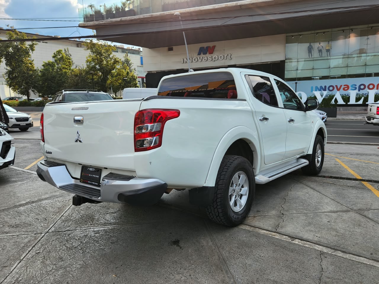 L200