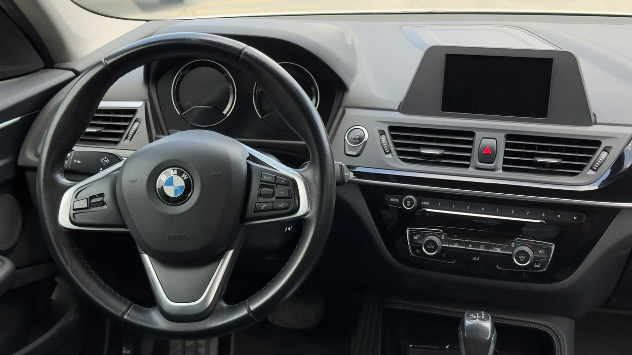 BMW 118I SPORTLINE 2019