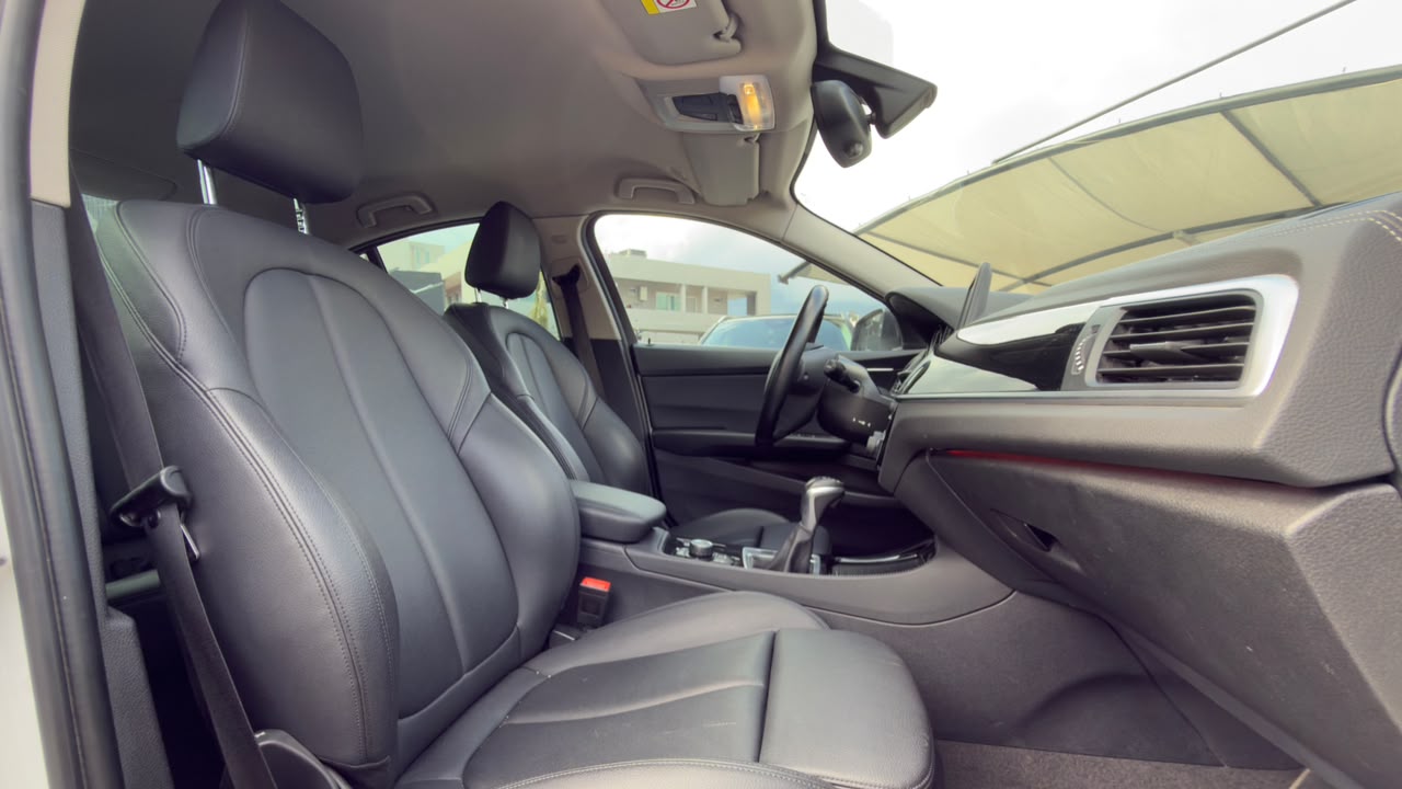 BMW 118I SPORTLINE 2019