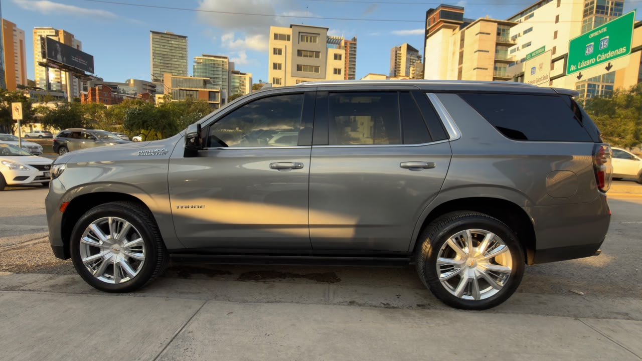 CHEVROLET TAHOE HIGH COUNTRY 2022
