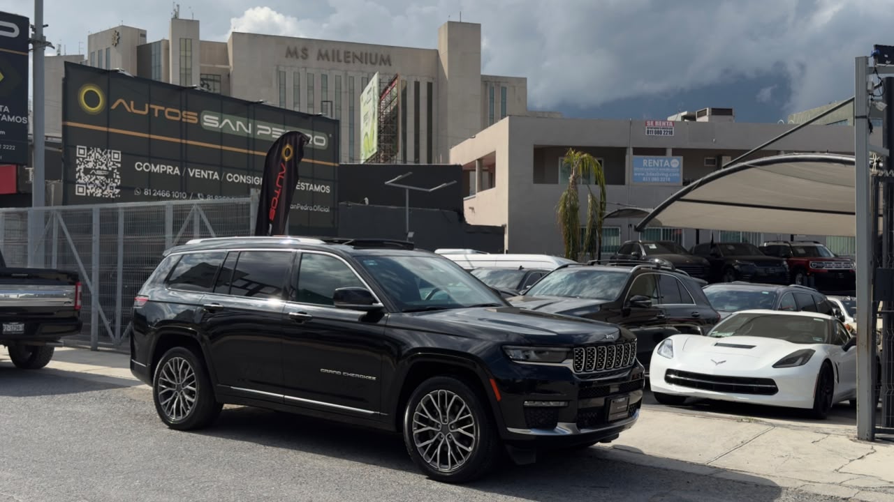 JEEP GRAND CHEROKEE SUMMIT 2023