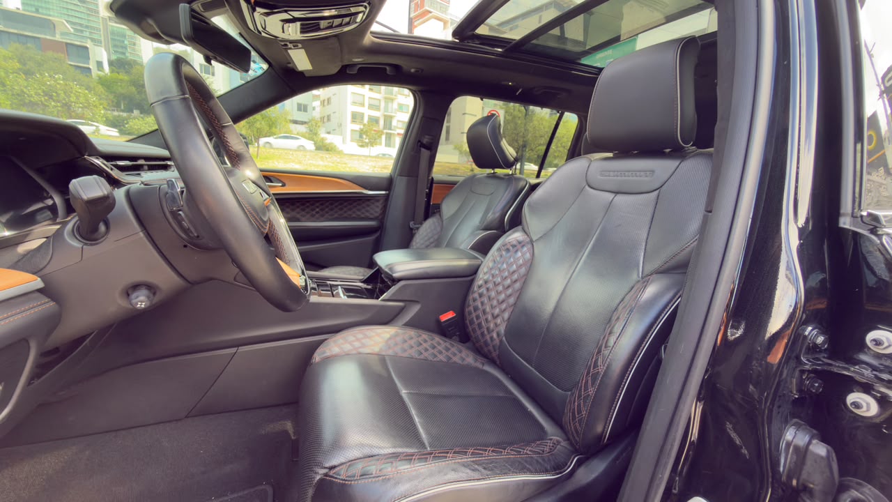 JEEP GRAND CHEROKEE SUMMIT 2023