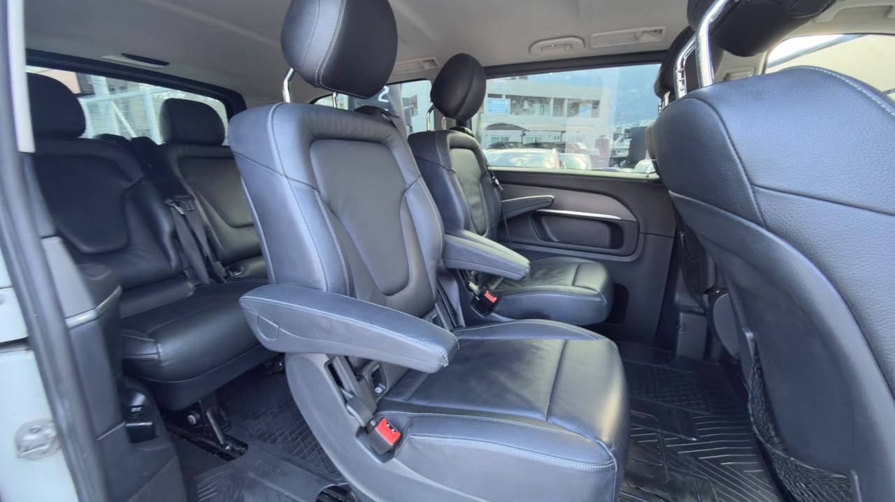 MERCEDES BENZ V220 AVANTGARDE 2017
