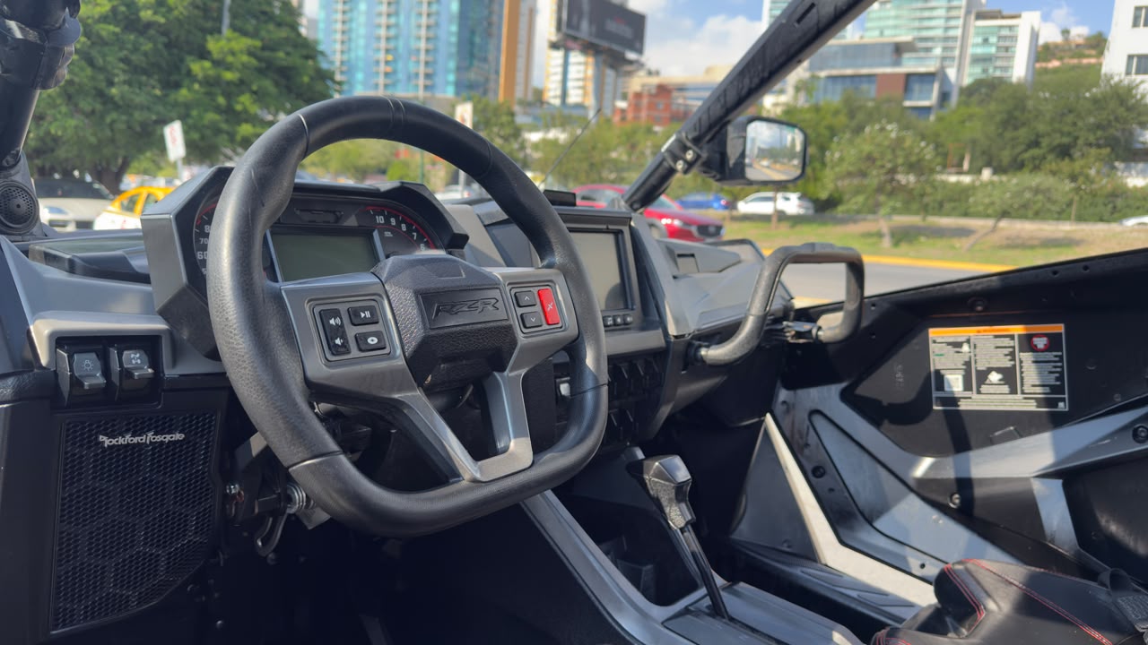 POLARIS RZR PRO R 4 ULTIMATE 2022
