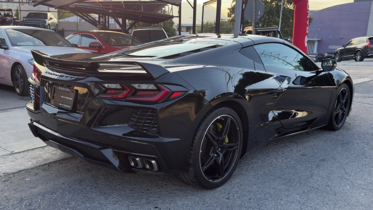 CHEVROLET CORVETTE STINGRAY Z51 2021