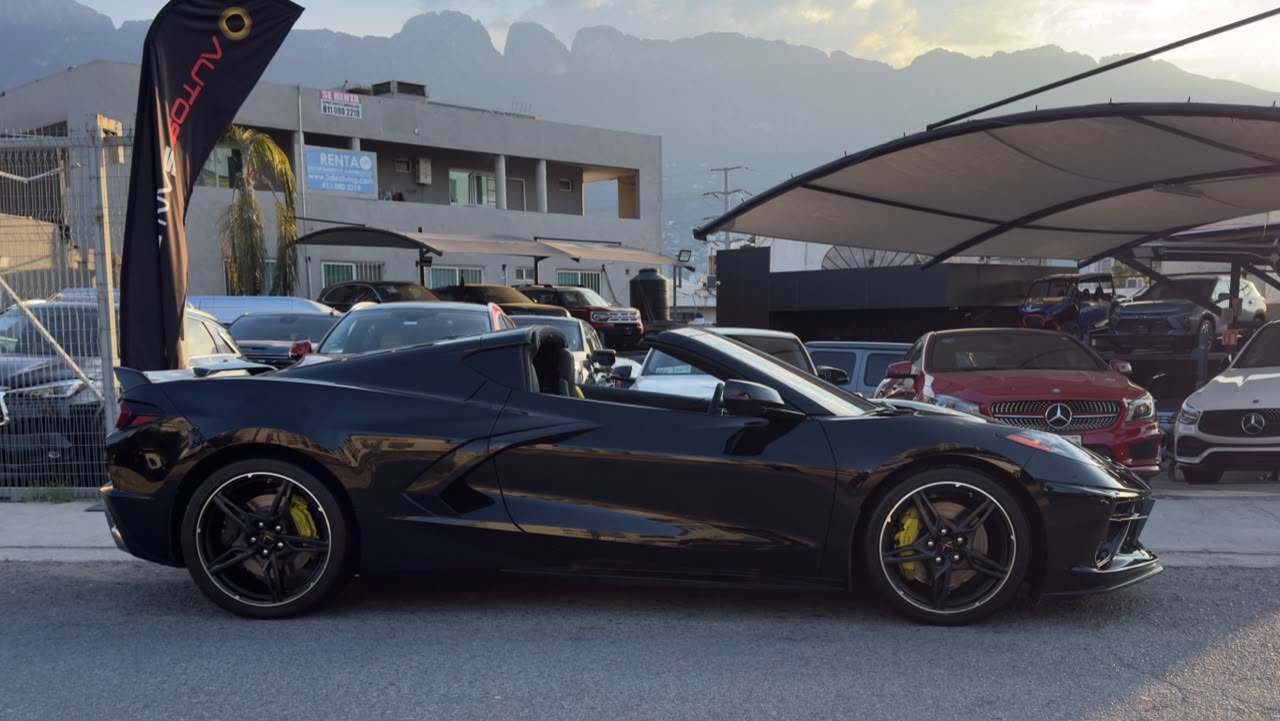 CHEVROLET CORVETTE STINGRAY Z51 2021