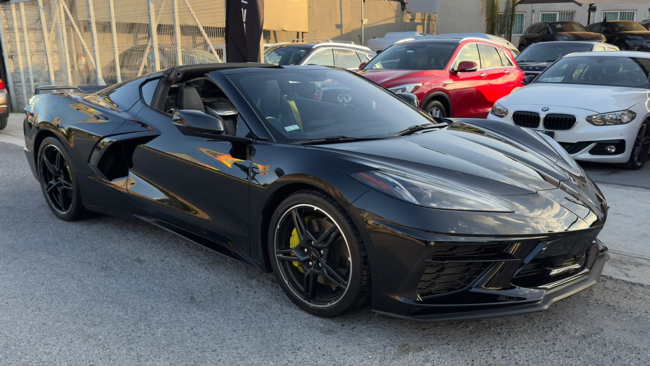 CHEVROLET CORVETTE STINGRAY Z51 2021