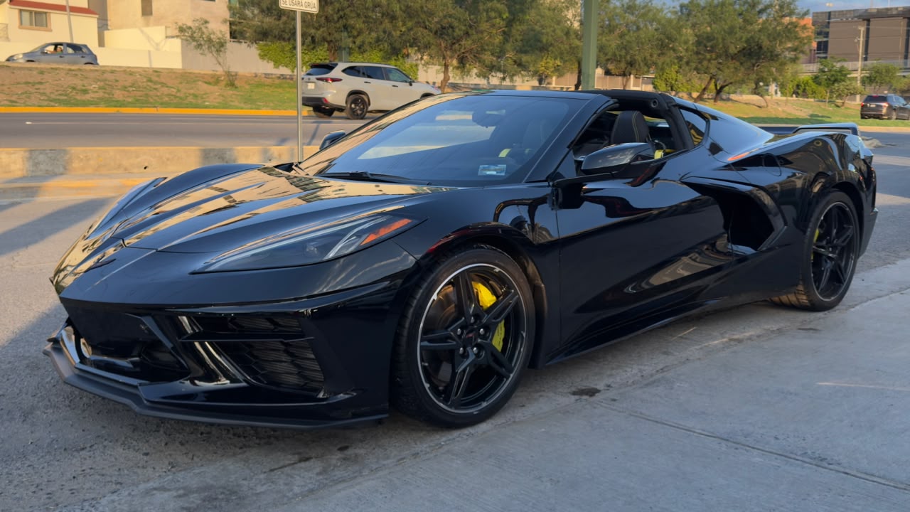 CHEVROLET CORVETTE STINGRAY Z51 2021