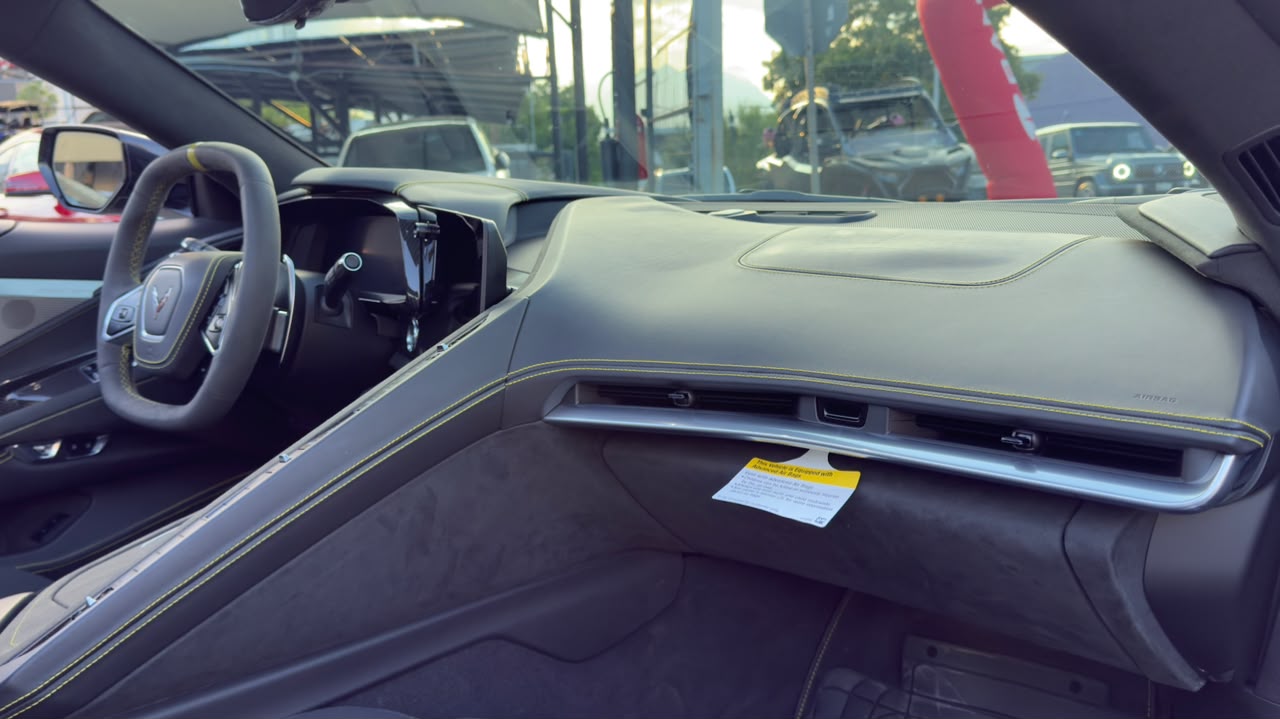 CHEVROLET CORVETTE STINGRAY Z51 2021