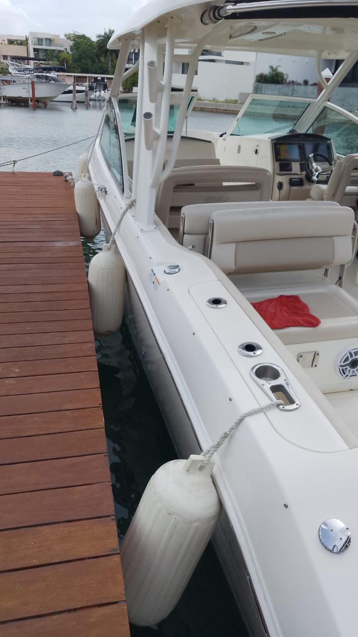 BOSTON WHALER 320 VANTAGE