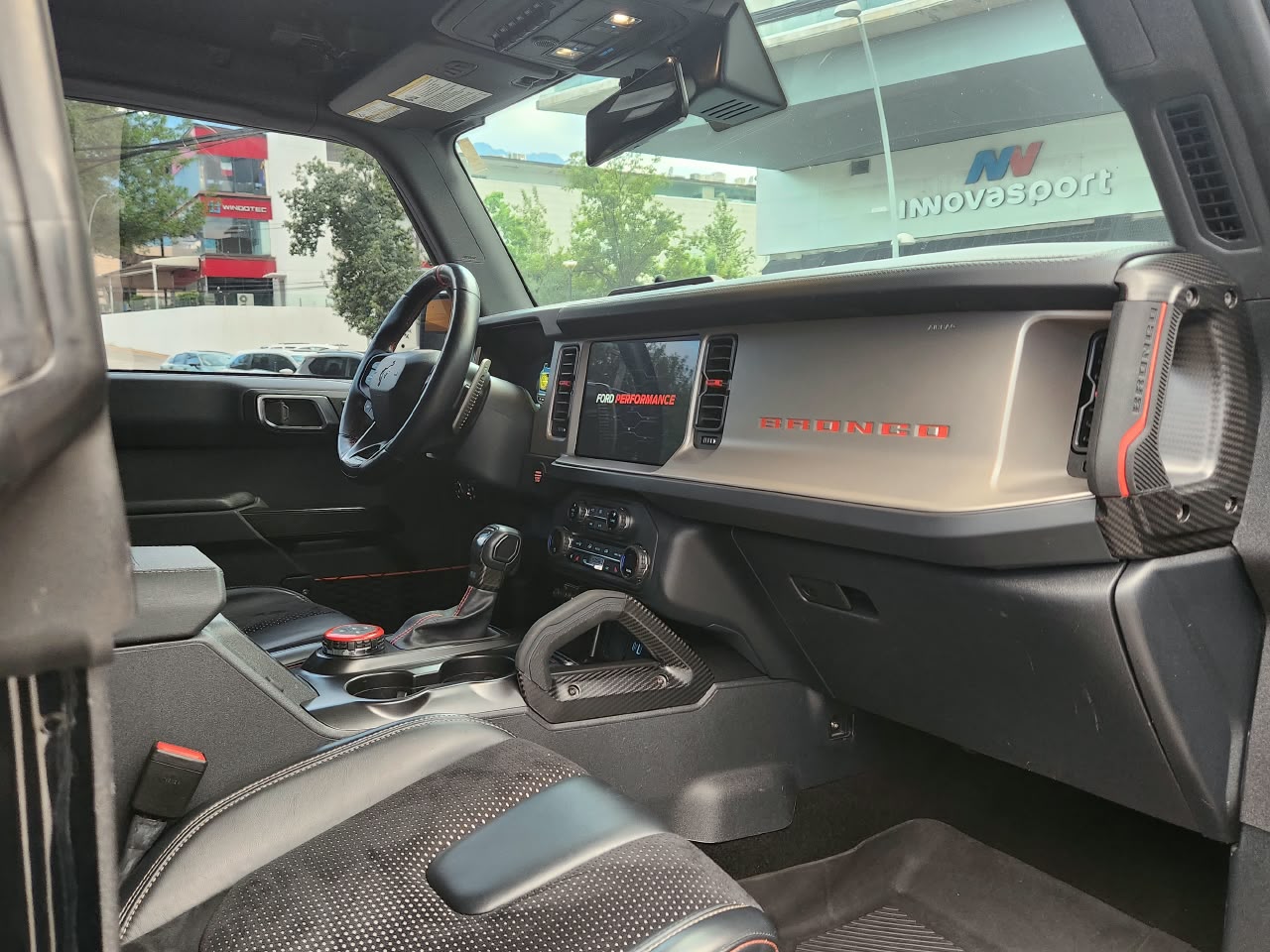 BRONCO RAPTOR