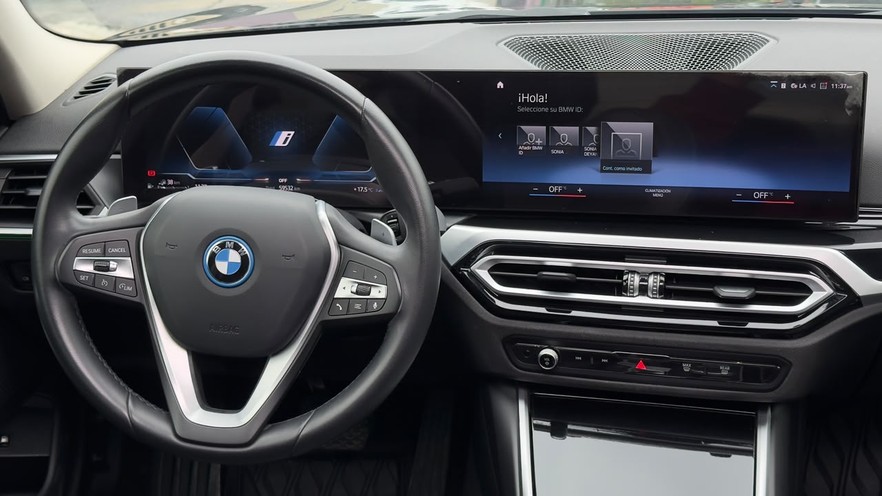 BMW 330E HYBRID 2024
